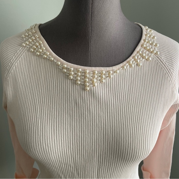 LOULOU light pink quarter sleeved ribbed top with beading - Picture 3 of 8
